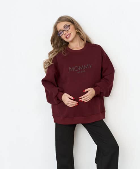Темно-бордовый теплый свитшот для будущих и кормящих мам MOMMY est 2026
